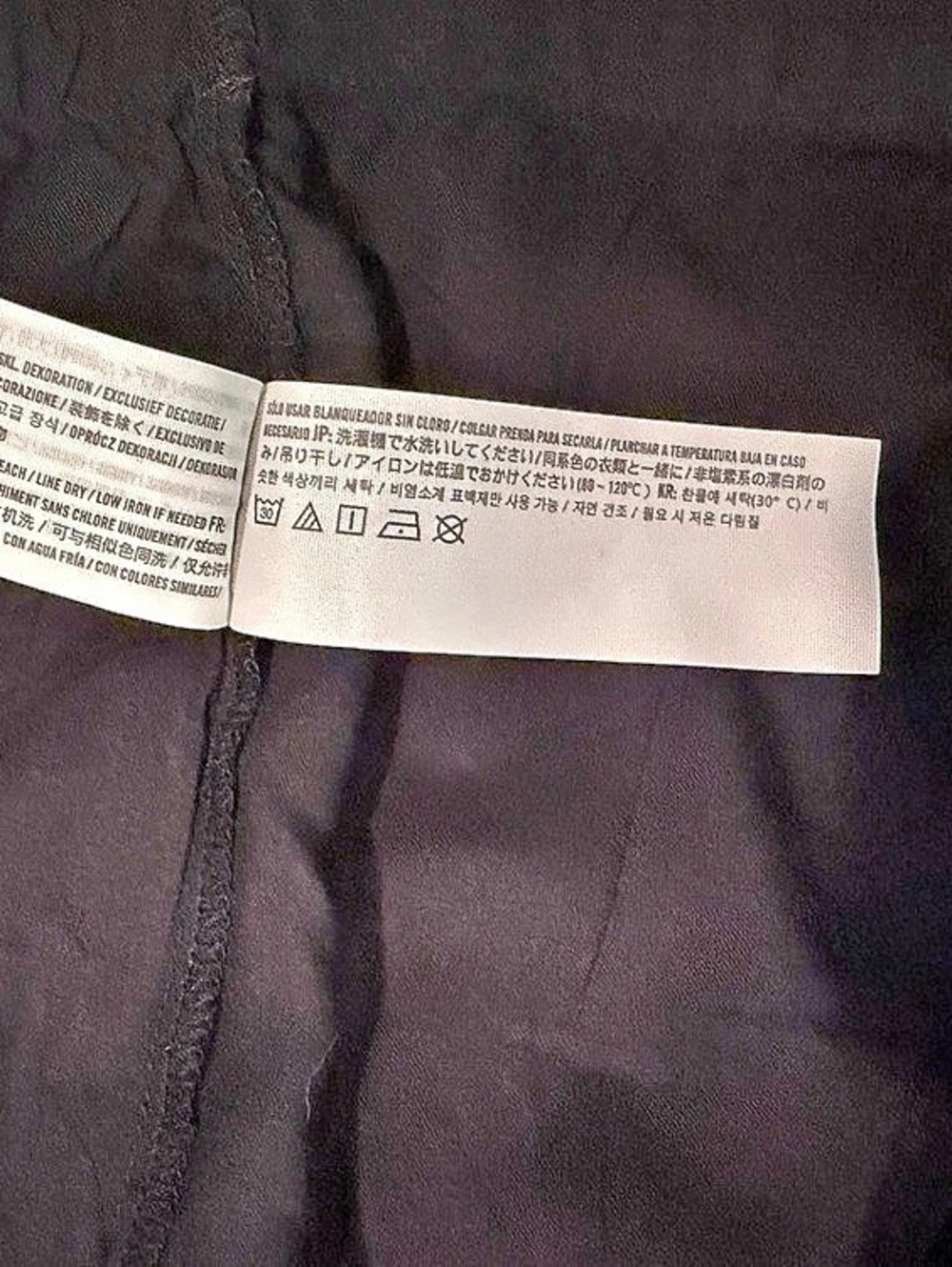 A&F Scarlet Mini Mid Rise skort - Picture 4 of 6